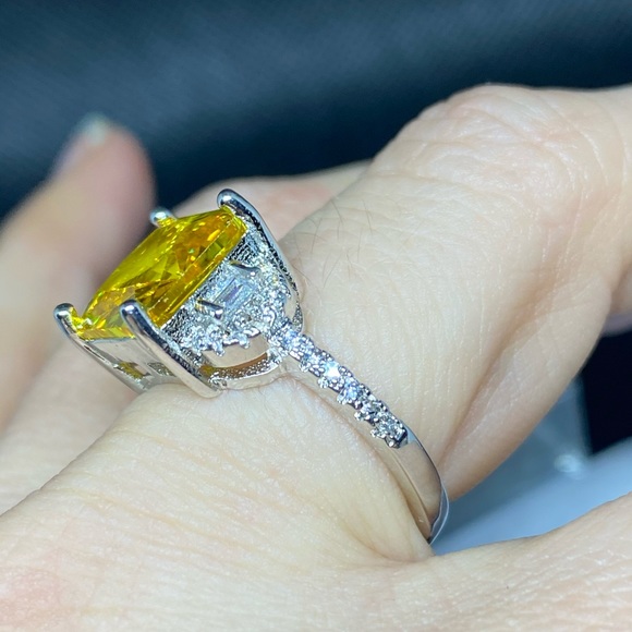 Citrine & White Sapphire Sterling Silver Ring - Picture 7 of 11